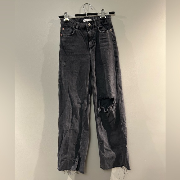 PACK OF 2: 13-14 yo ZARA KIDS/H&M jeans - Picture 2 of 7